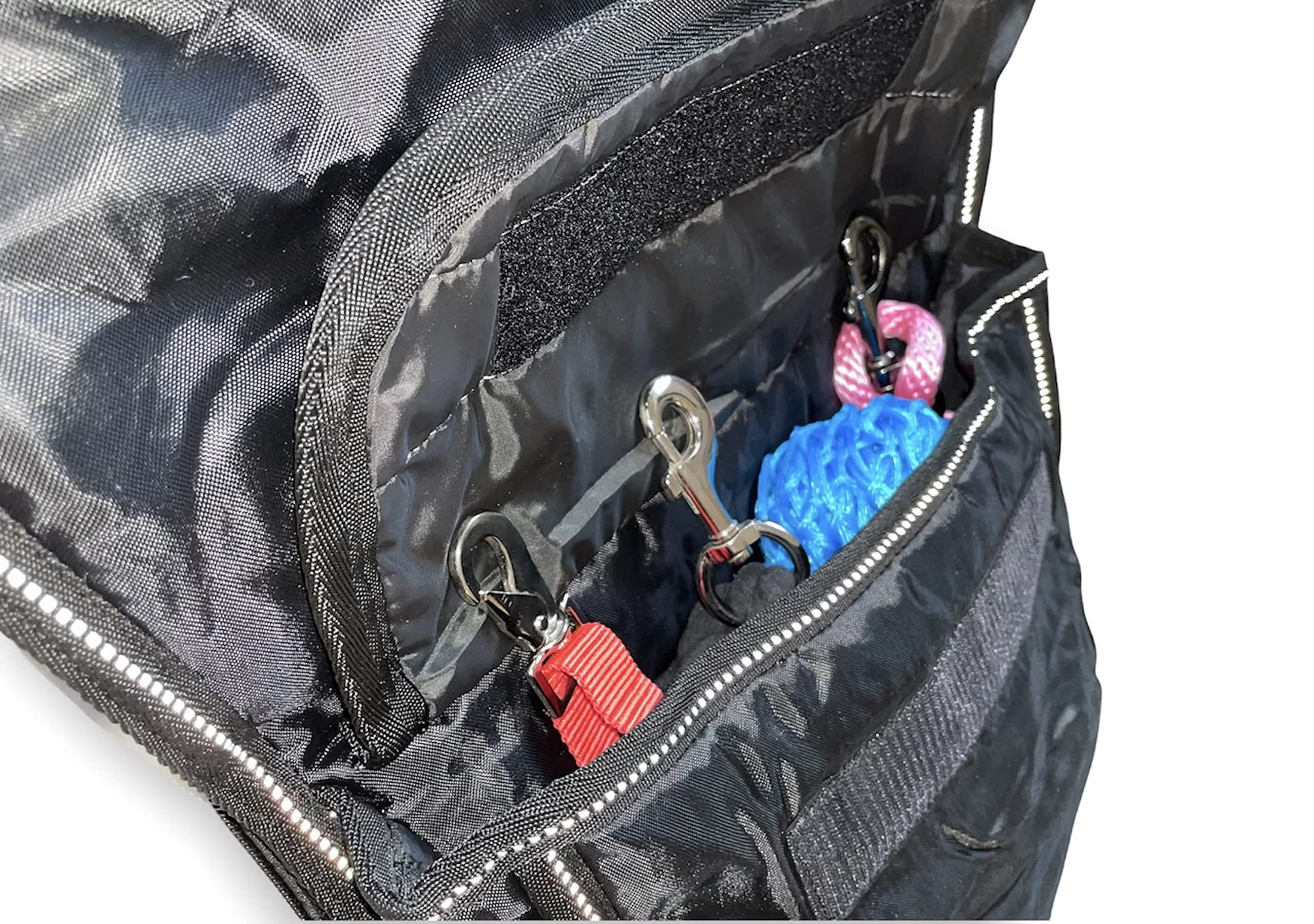 Majestic Ally Nylon Reflective Western Saddle Carry Bag with Large Pockets- Black - Image 9